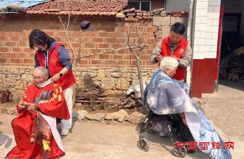 个私先锋│微光汇聚  温暖星河”